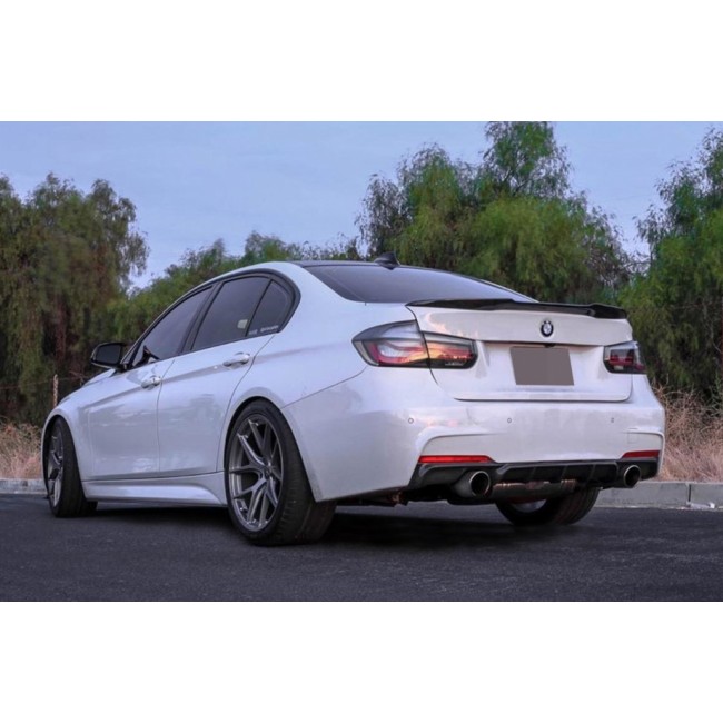 Rear Bumper Spoiler Valance Diffuser Double Outlet for Single Exhaust suitable for BMW 3 Series F30 F31 (2011-2019) M Performance Design Carbon Film Coating