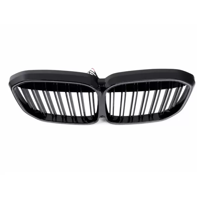 Central Kidney Grille with LED suitable for BMW X7 G07 (2018-2022)