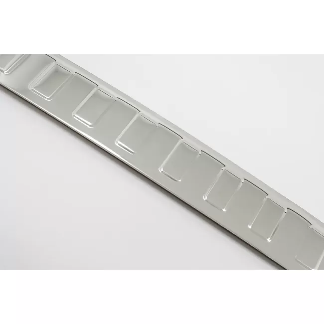 Rear Bumper Protector Sill Plate Foot Plate Aluminum Cover suitable for VW Golf 8 Variant SW (2020-Up)